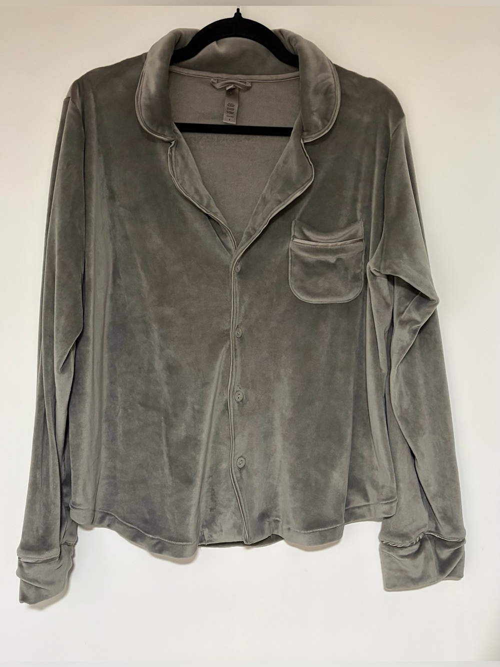 Skims Women’s Gray Velour Pajama Top Size Small